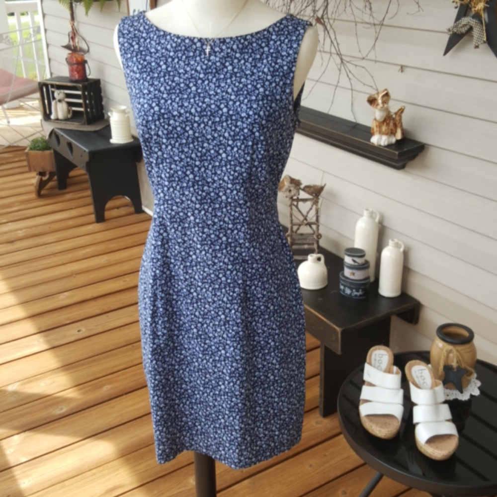 MISS SCARLETT ♡ Sweet Vintage Navy Dainty Floral Sleeveless Back Zip Dress 7